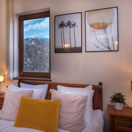 Charming Ski Apartments Near Gondola & Bar Street, Cedar Lodge 1 Complex Banszko Kültér fotó